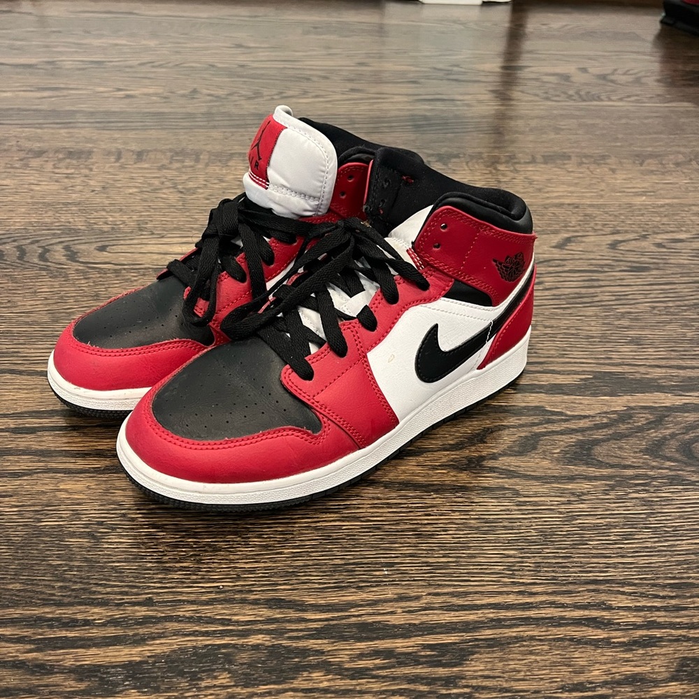Red, jordan 1 mid, size 6.5 women’s